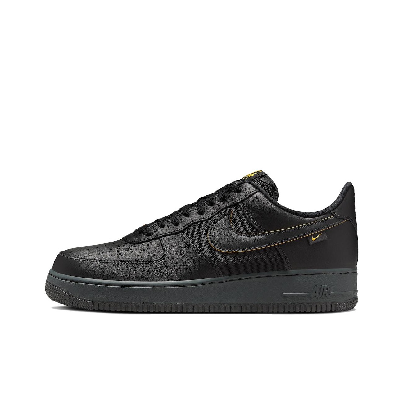 Nike Air Force 1 Kısa Bilekli  - Nike Shoes Air Force 1 incelemesi ve fiyatı